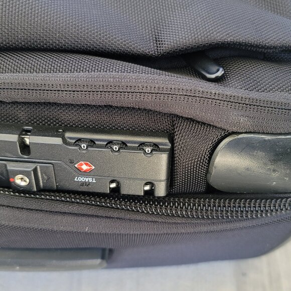 G-RO Smart Carry-On Bag 22" 2-Wheel Luggage + Battery Pack ALL BACK - Picture 8 of 16